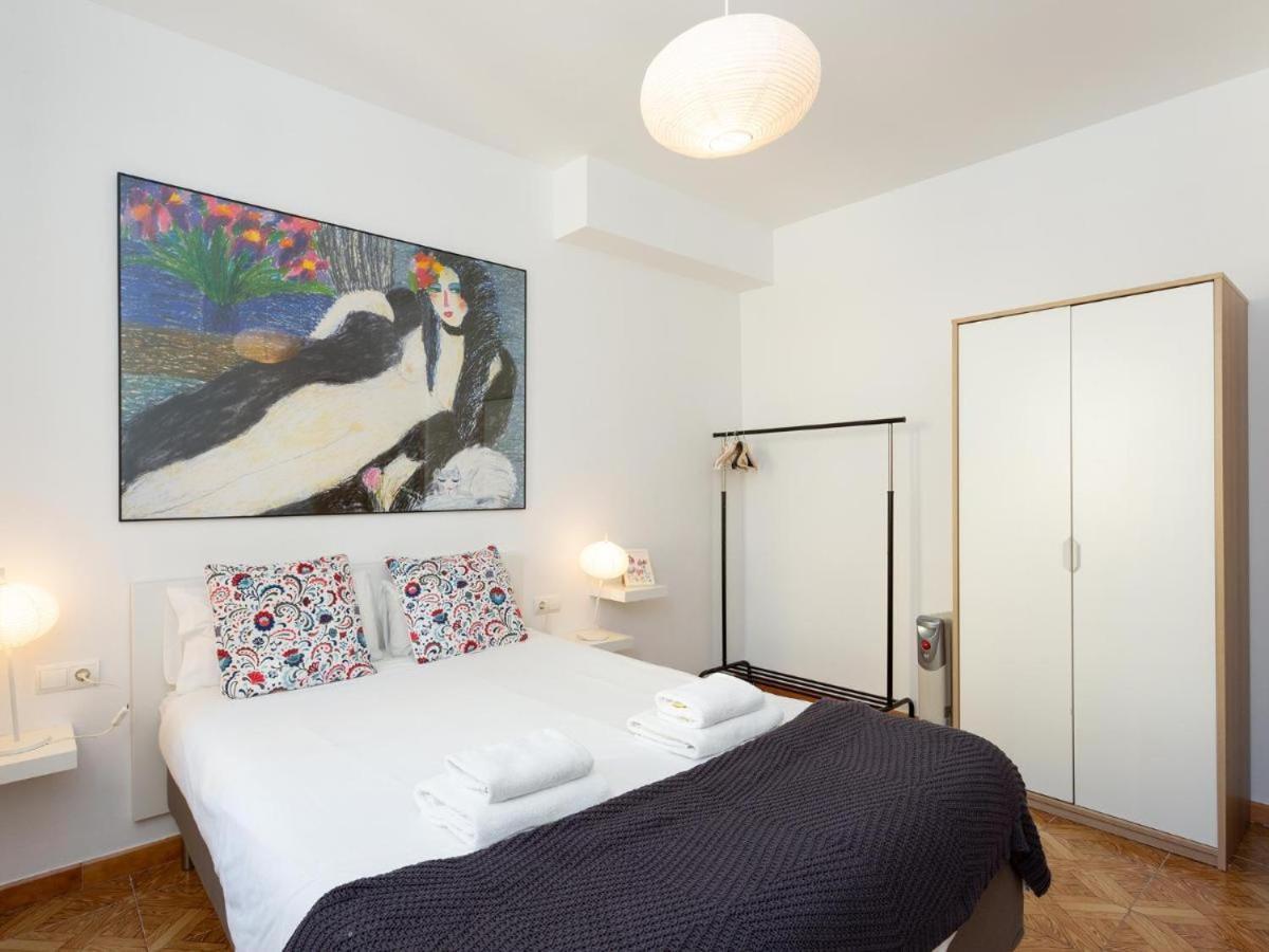 Click&Flat Fira Castelao Apartment L'Hospitalet de Llobregat Exterior photo